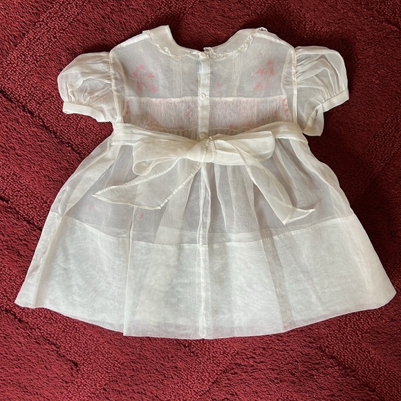 Sweet Handmade Smocked Baby Girl Dress - Picture 5 of 8